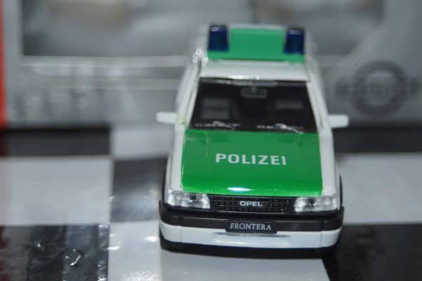 Gama opel vauxhall frontera grey 5 door ref 1004 in 1:43 scale