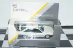 Gama opel vauxhall carlton taxi 1799315 in 1:43 scale