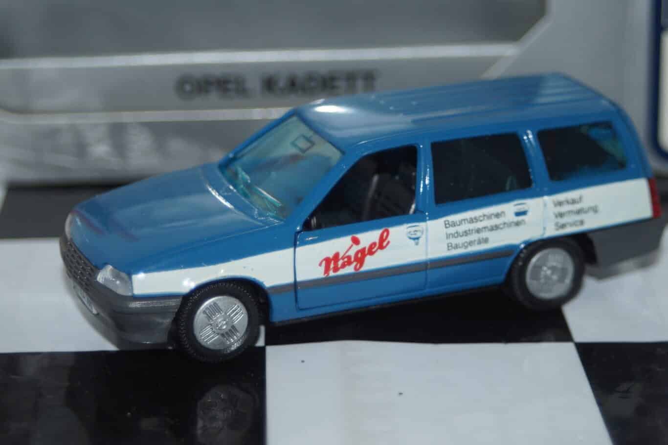 Gama opel vauxhall astra kadett mk2  nagel 81124000 in 1:43 scale