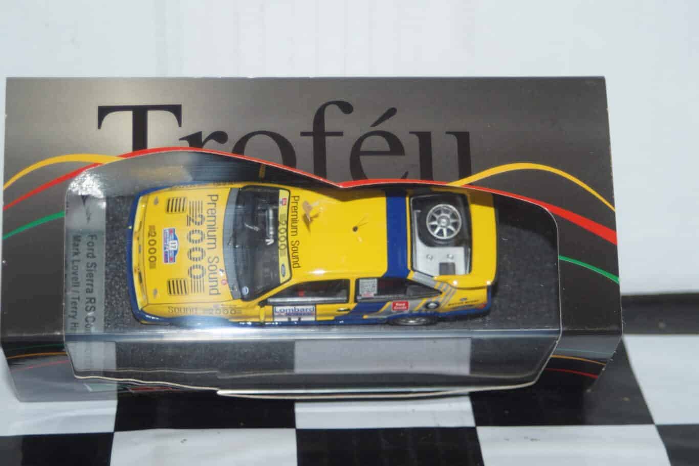 Trofeu ford sierra rs cosworth m.lovell rac rally 1988 1:43rd scale rr.uk 48