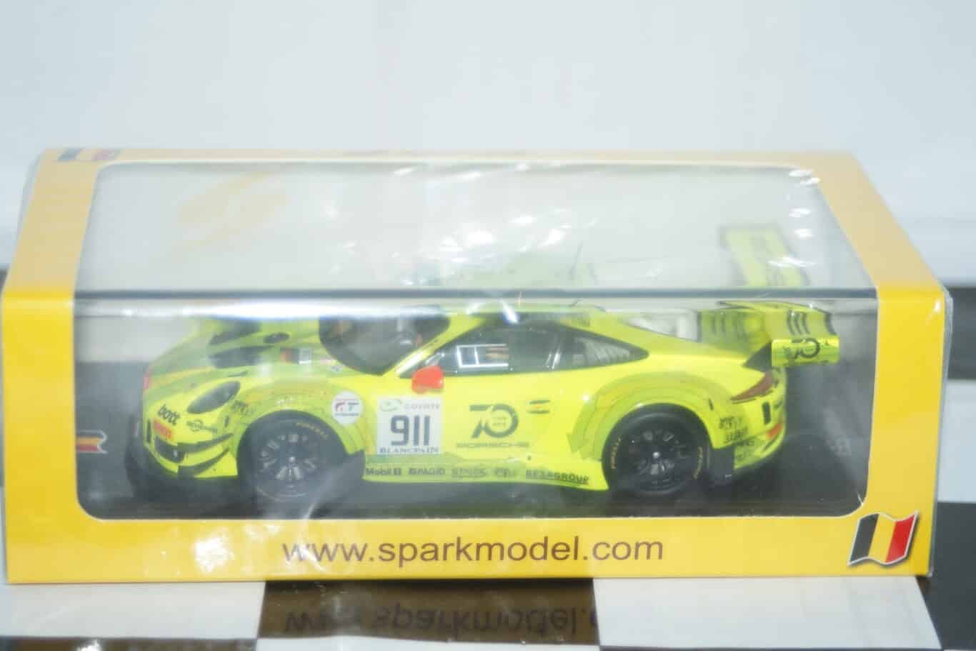 Spark porsche 911 gt3 manthey racing 24h spa 2018 #911 1:43 resin sb215