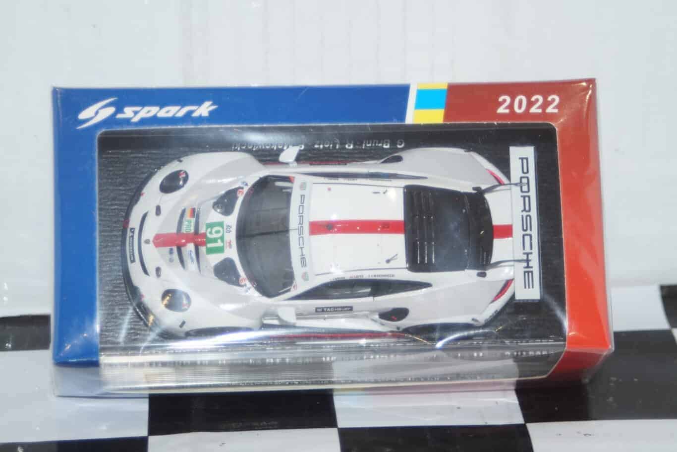 Spark porsche 911 gt3 r 19 winner fia gt sprint cup 2022 #4 1:43 s6322