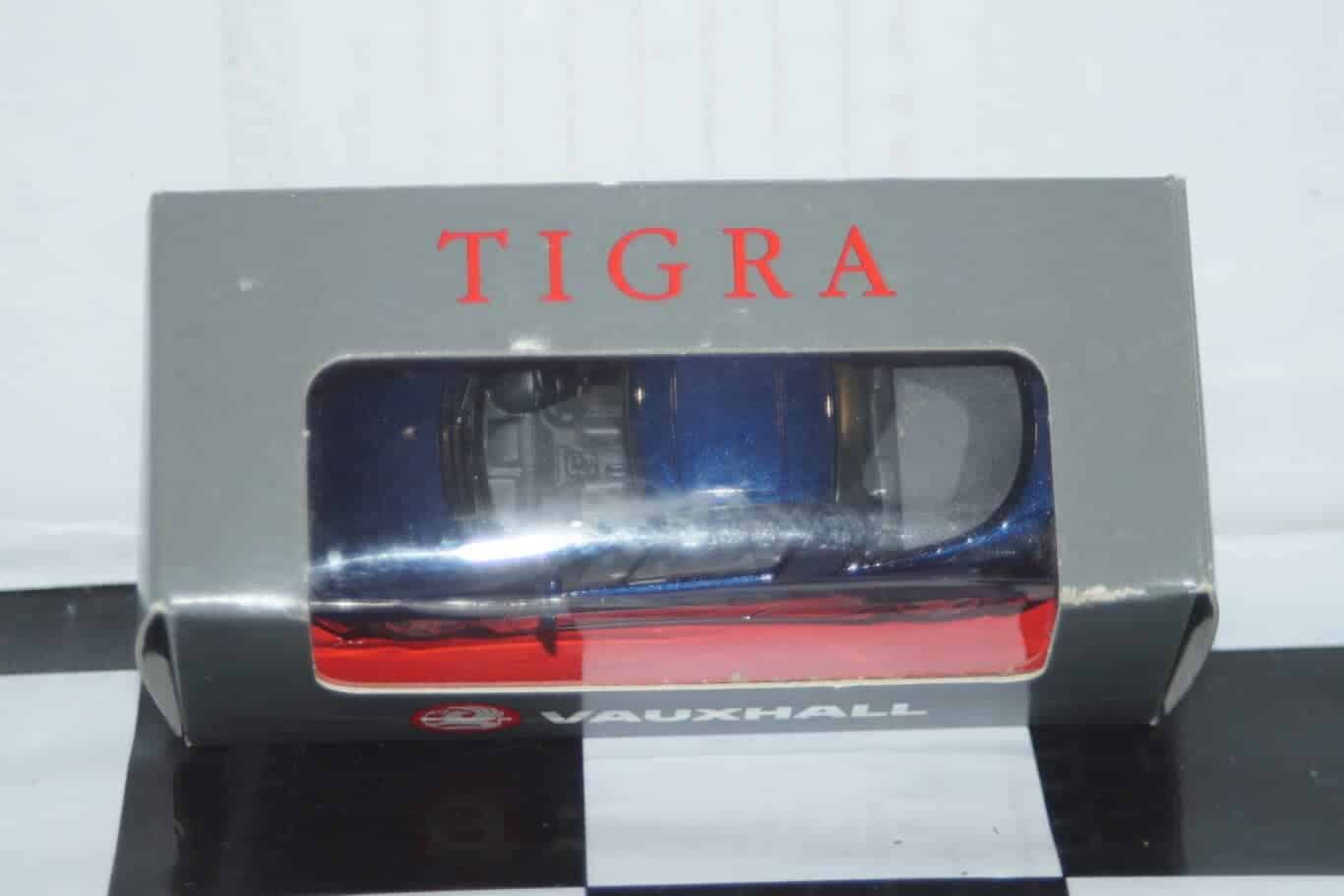 Schuco vauxhall tigra blue 2 door dealer box @ 1:43 scale