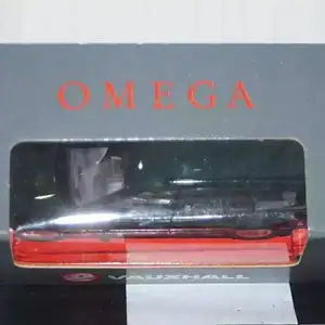 Schuco vauxhall opel omega estate green in vauxhall box 1:43