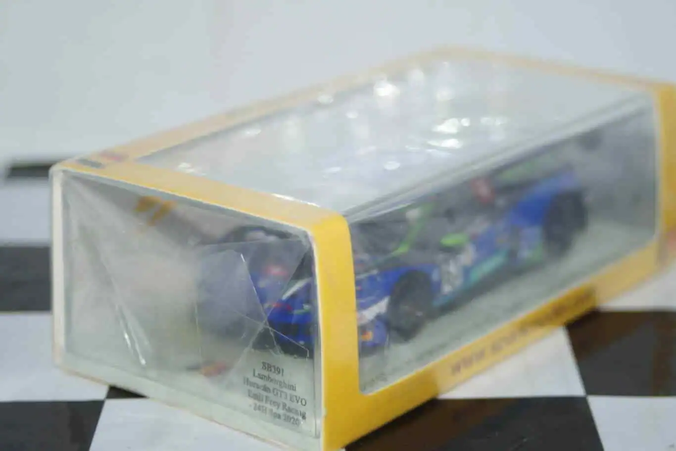 Spark lamborghini huracan gt3 evo emil frey racing 24h spa 2020 1:43 ref sb391