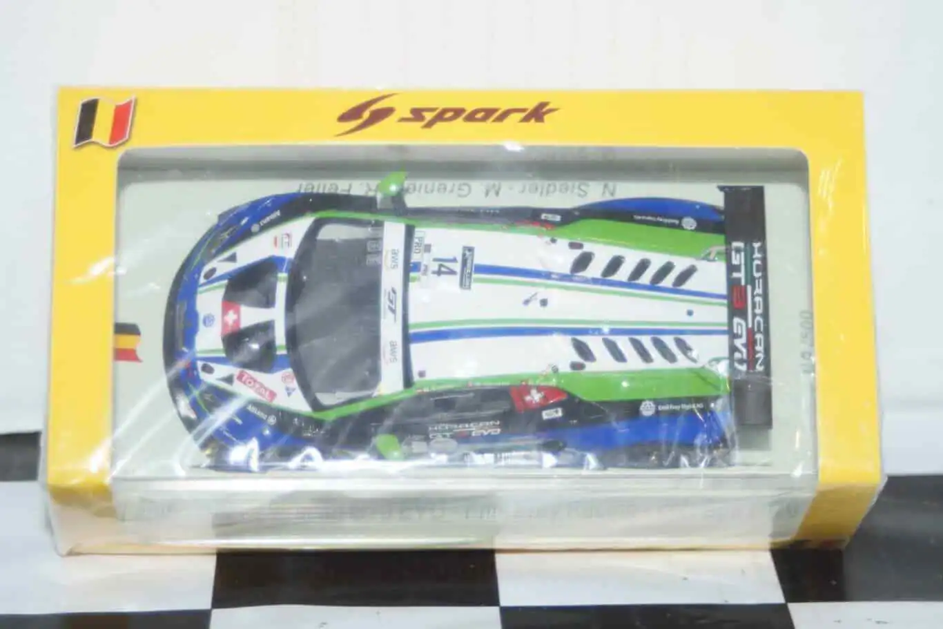 Spark lamborghini huracan gt3 evo emil frey racing 24h spa 2020 1:43 ref sb382