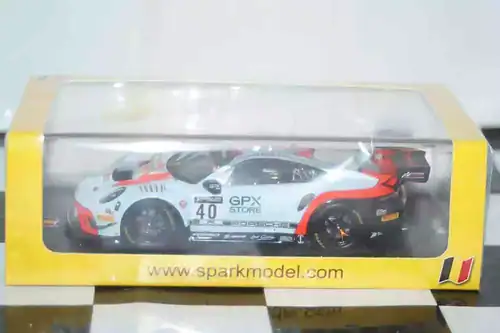 Spark porsche 911 gt3 r gpx racing 24h spa 2020 #40 1:43 resin sb378