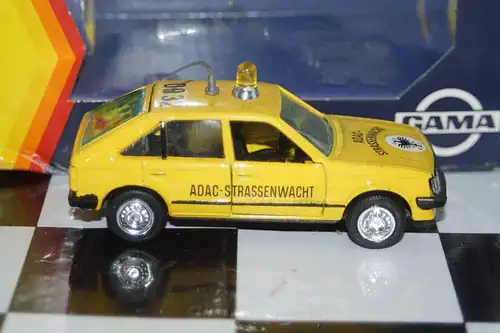 Gama opel vauxhall astra kadett mk1 adac strassenwacht 890 in 1:43 scale wrong box