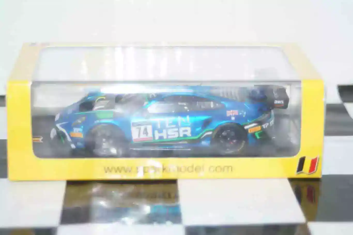 Spark porsche 911 gt3 r ema motorsport 24h spa 2022 #74 1:43 resin sb513