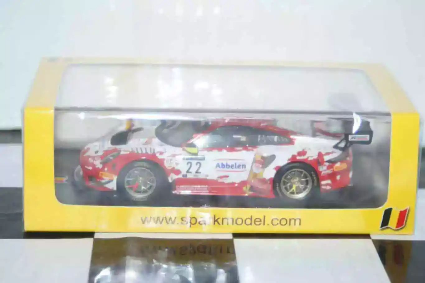 Spark porsche 911 gt3 r frikadelli racing team 8th 24h spa 2020 #22 1:43 resin sb376
