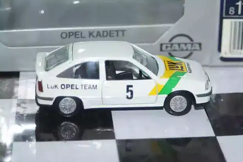 Gama opel vauxhall astra luk opel team rally 81122000 in 1:43 scale