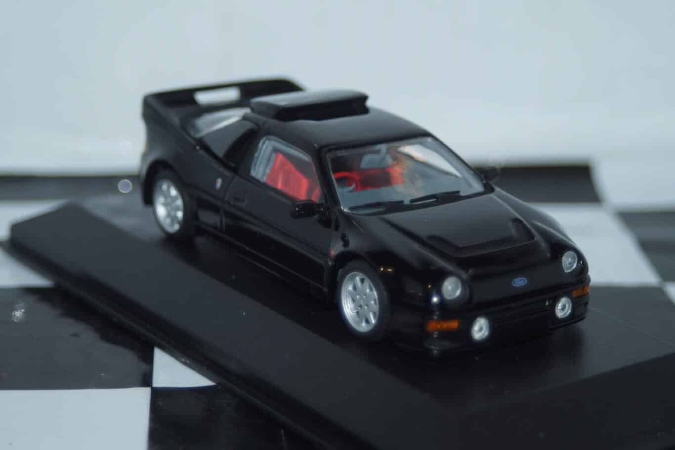 Minichamps ford thunderbird in black 2002 1/43rd 400 082131