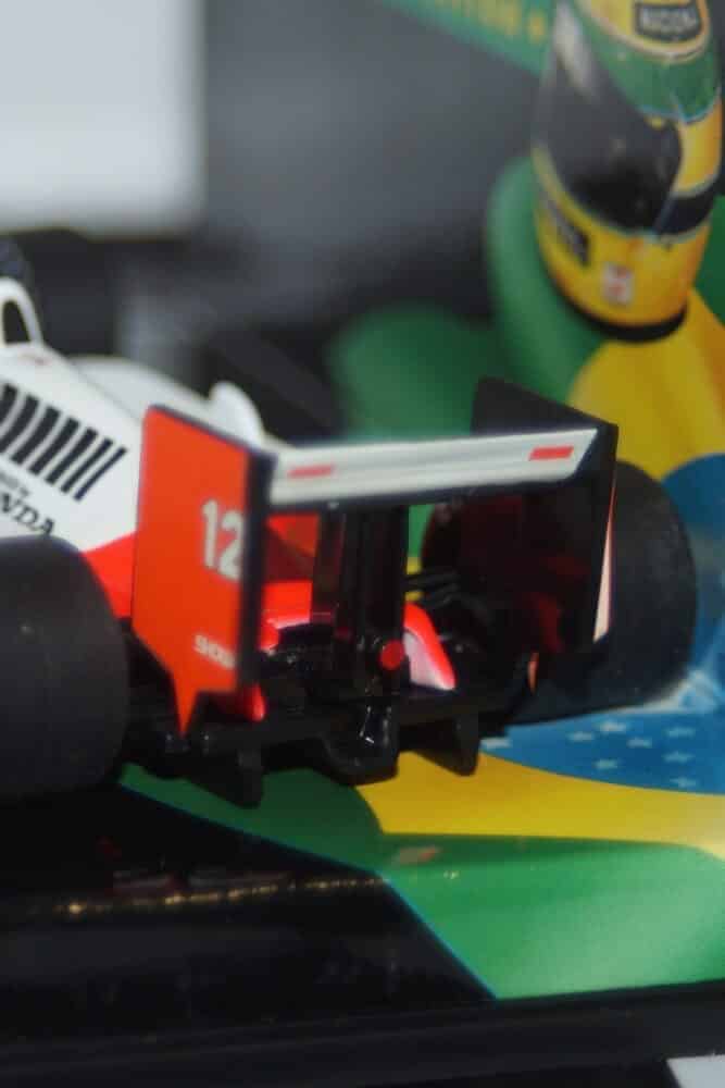 Minichamps mclaren mp 4/4 honda turbo 1988 ayrton senna collection in 1:43