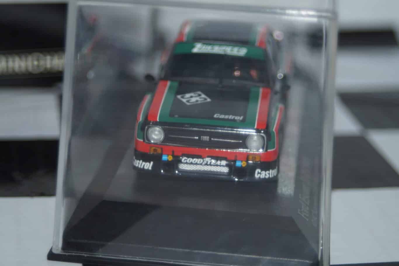Minichamps ford escort mk2 rs1800 drm superprint 1976 400 768433 1:43