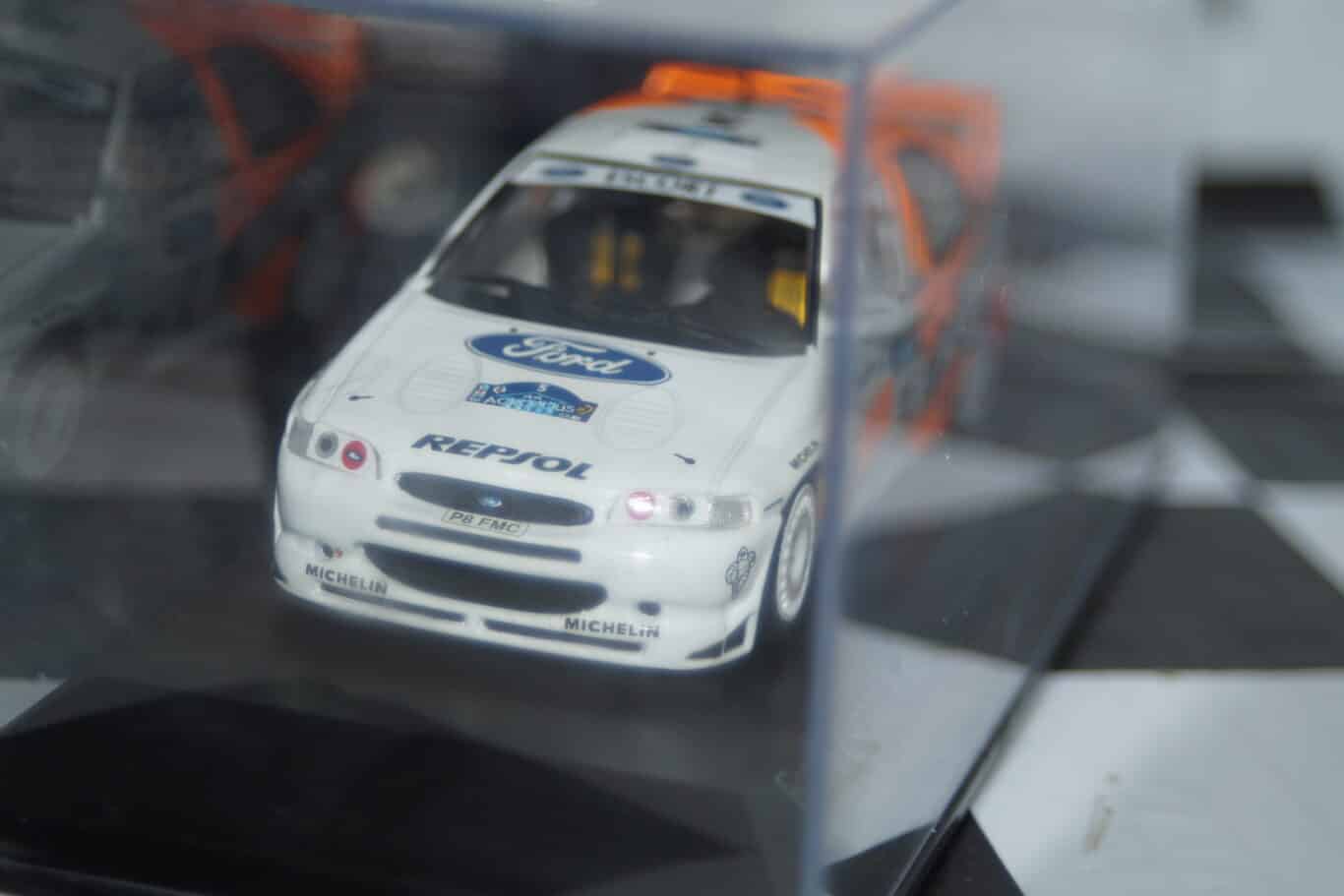 Minichamps ford escort cosworth wrc winner acropolis rally #5 1997 430 978705