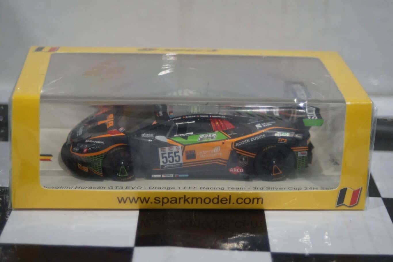 Spark lamborghini huracan gt3 evo orange 1fff 24h spa #63 2020 1:18 ref 18sb029