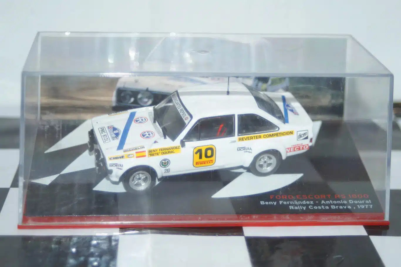 Atlas ixo based ford escort mk2 rs 1800 rally costa brava #10 1977 b.fernandez 1/43