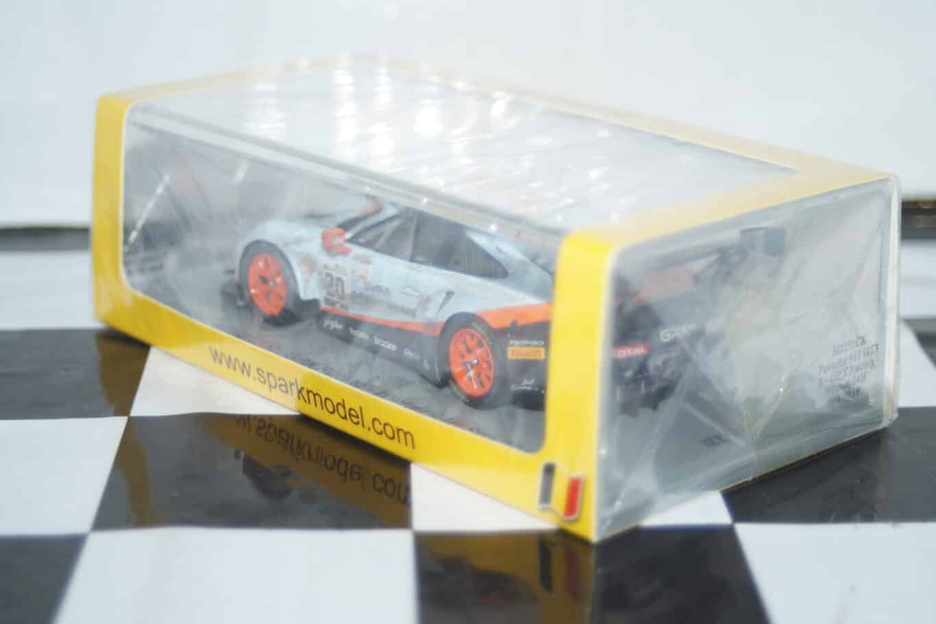 Spark porsche 911 gt3 r gpx dirty version 24h spa 2019 #20 winner sb251ck