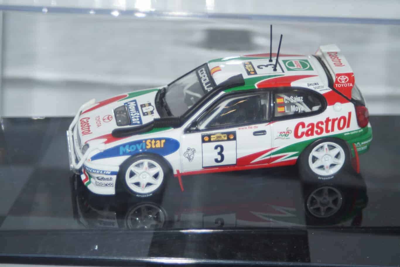 Autoart toyota corolla wrc #3 castrol 1999 c.sainz diecast 69982
