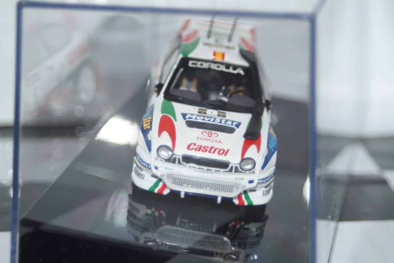 Autoart subaru impreza wrc #6 2001 solberg diecast 60192