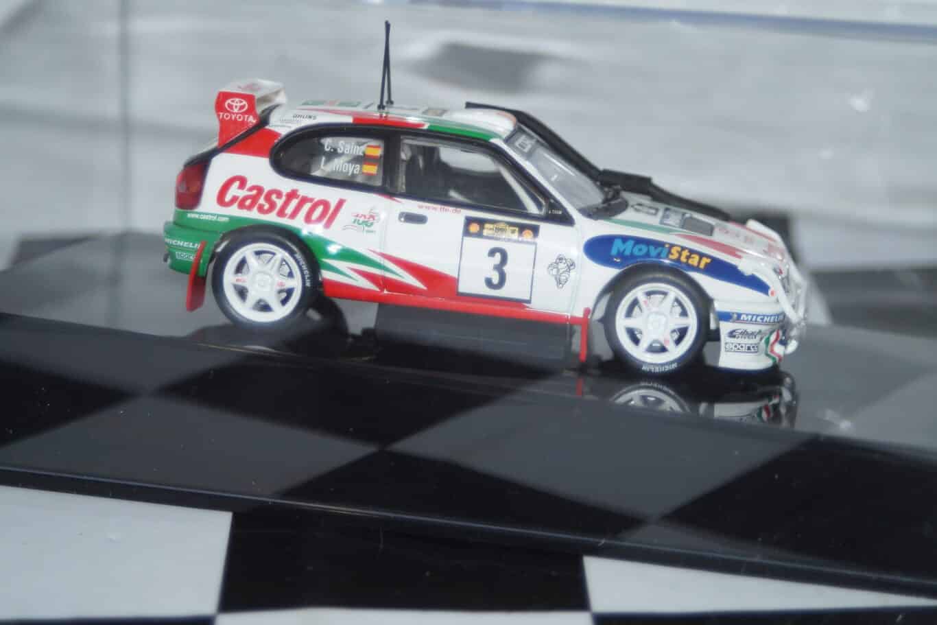 Autoart subaru impreza wrc #6 2001 solberg diecast 60192