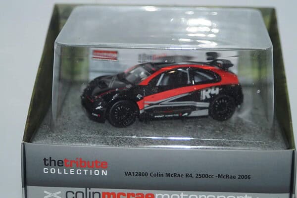 Corgi vanguard colin mcrae r4 ,2500cc - mcrae 2006 ref va12800