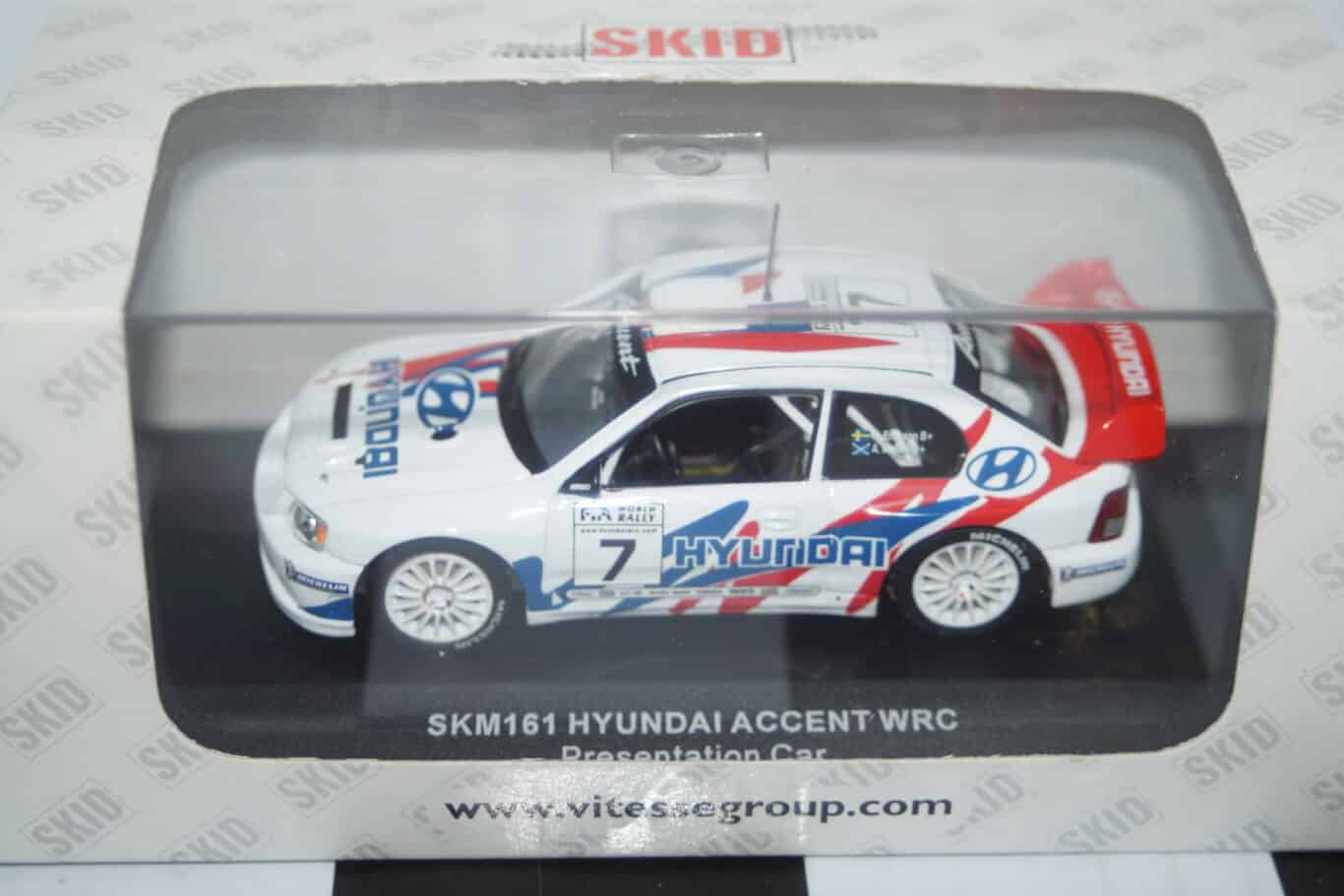 Vitesse skid hyundai accent presentation car #7 2000 skm161