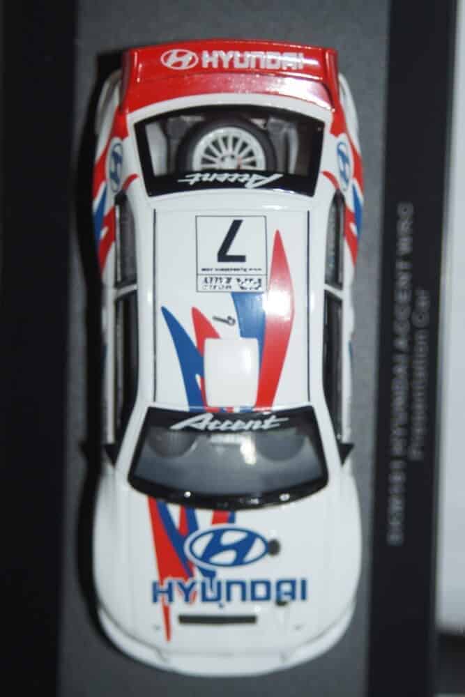 Vitesse skid hyundai accent presentation car #7 2000 skm161