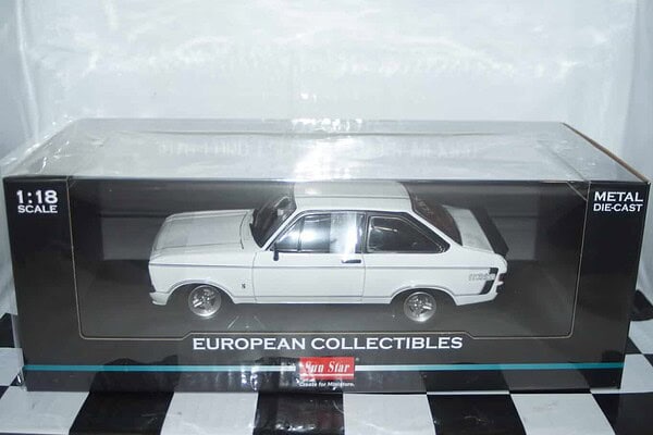 Sunstar ford escort mk2 rs mexico signal green 1976 4635r 1:18