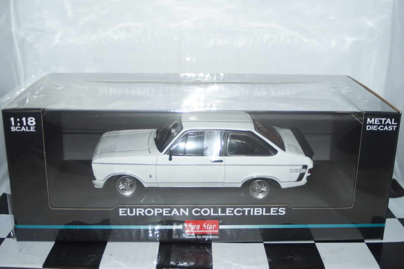 Sunstar ford escort mk2 rs mexico signal green 1976 4635r 1:18