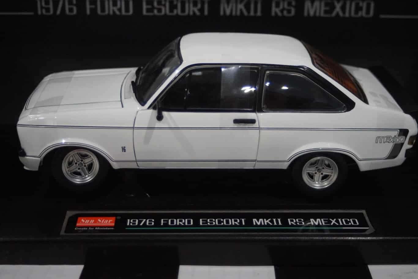 Sunstar ford escort mk2 rs mexico signal green 1976 4635r 1:18