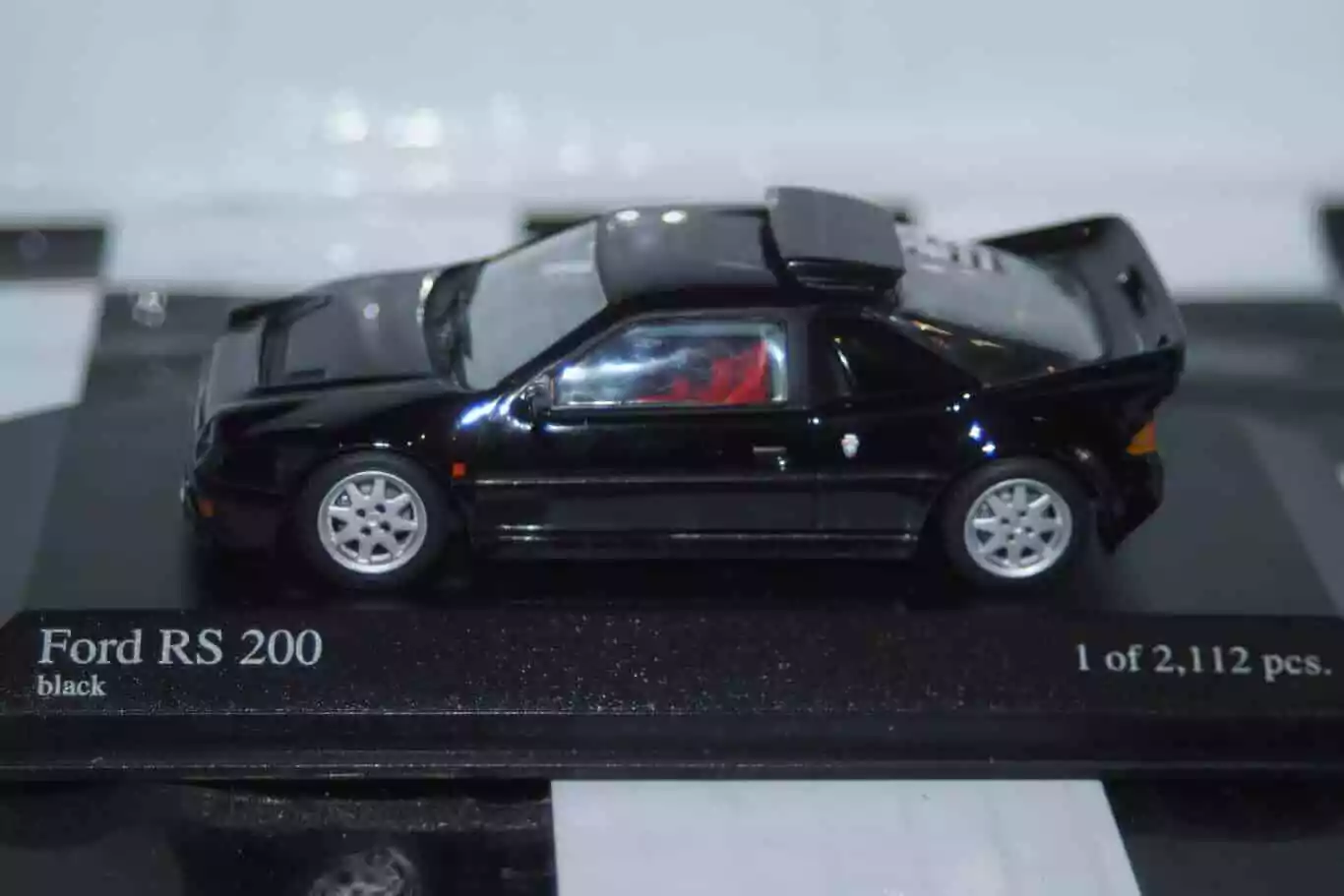 Minichamps ford rs 200 in black 1986 1/43rd 430 080270