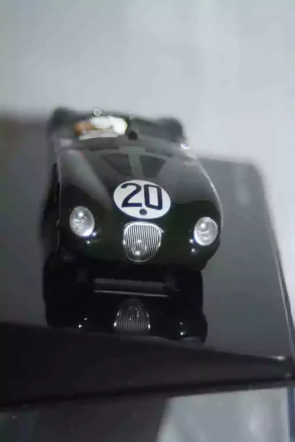Ixo jaguar xk120 (dealer box)  c type #20 green diecast 1:43