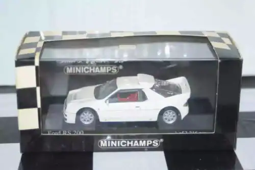 Minichamps ford rs 200 1986 in white 1/43rd 430 080200