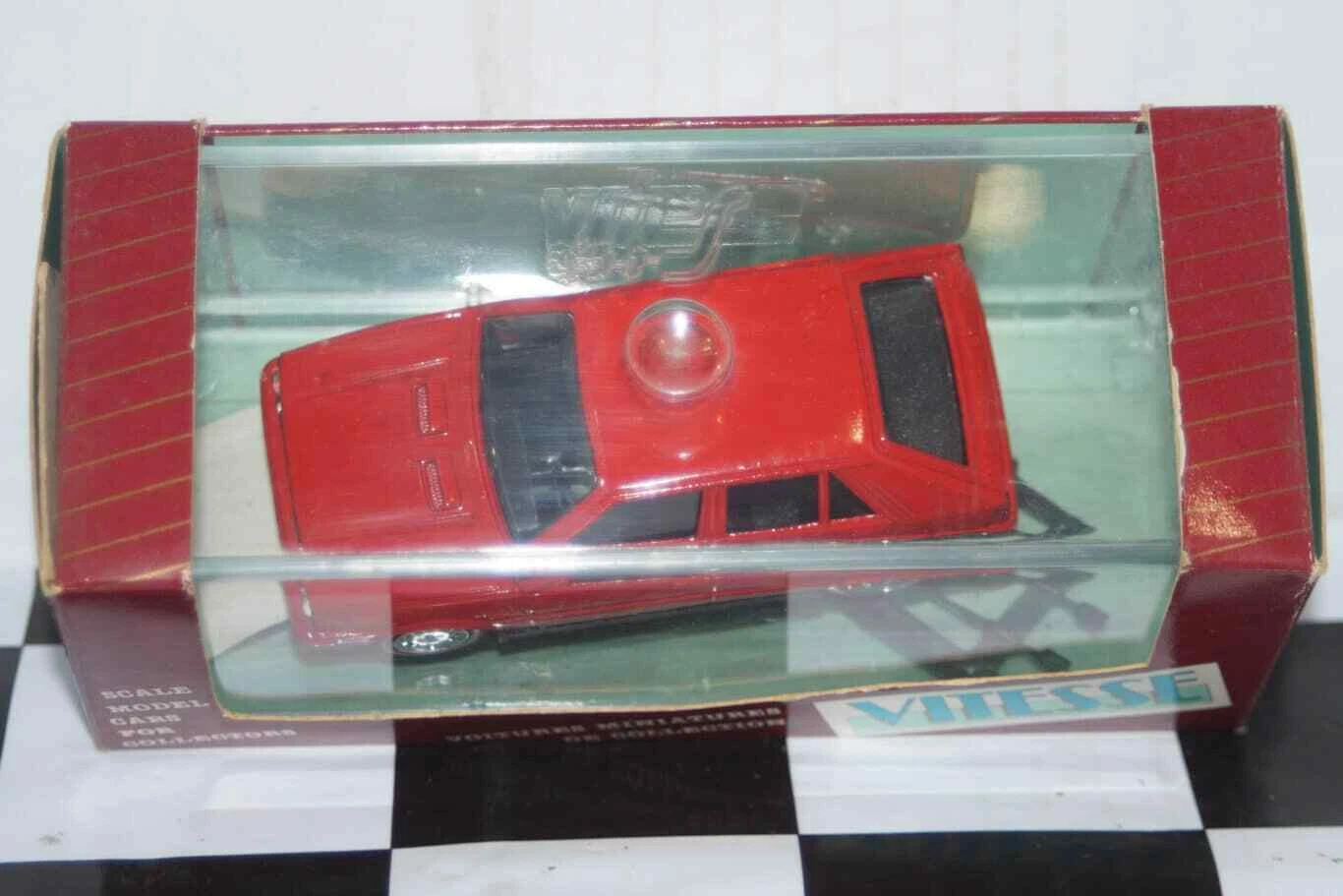 Vitesse skid lancia delta hf turbo 4wd stradale in red ref 362