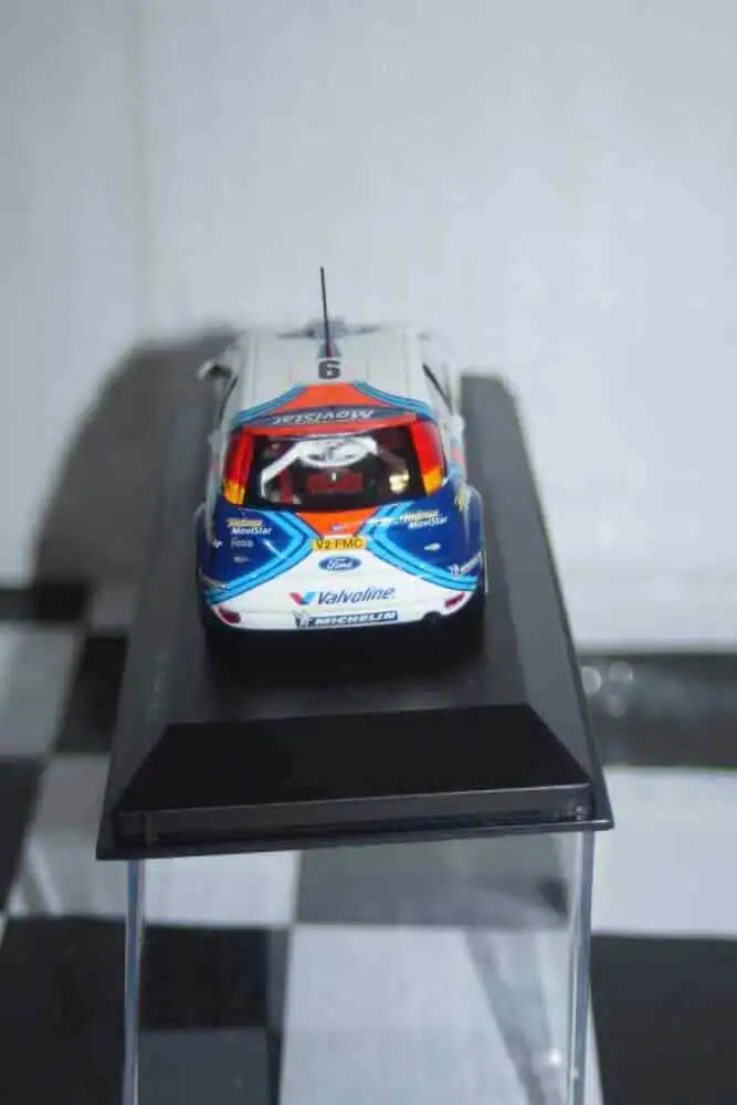 Minichamps ford focus wrc 2000 rally monte carlo #6 430 008906