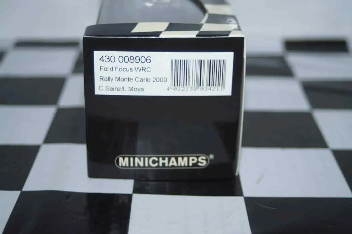 Minichamps ford focus wrc 2000 rally monte carlo #6 430 008906