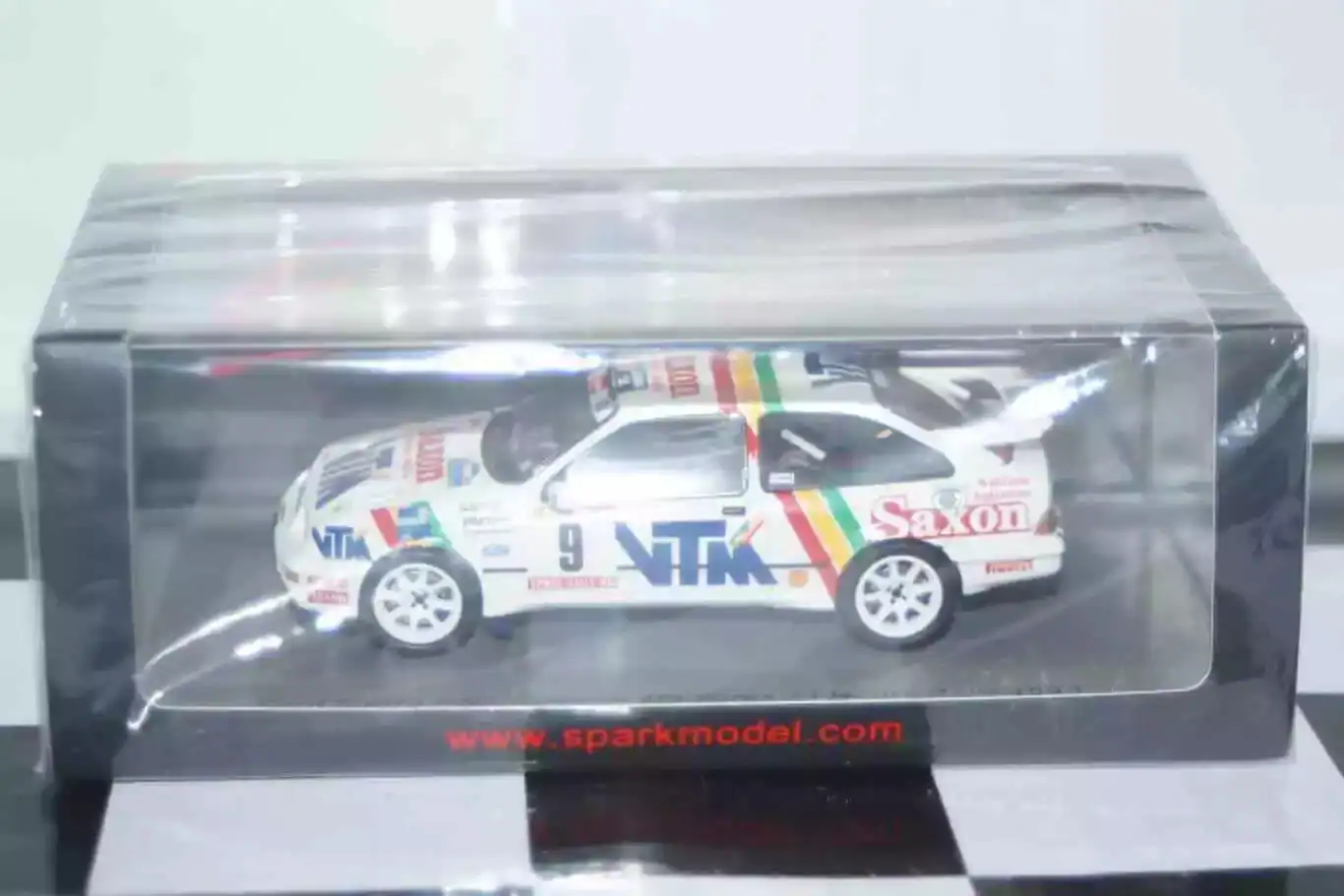 Spark ford sierra rs cosworth 4th ypres 24hr rally 1990 c.mcrae 1:43 resin s8709