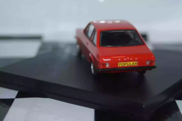 Trofeu ford escort mk2 1100 popular sunset red 1:43rd 1001r