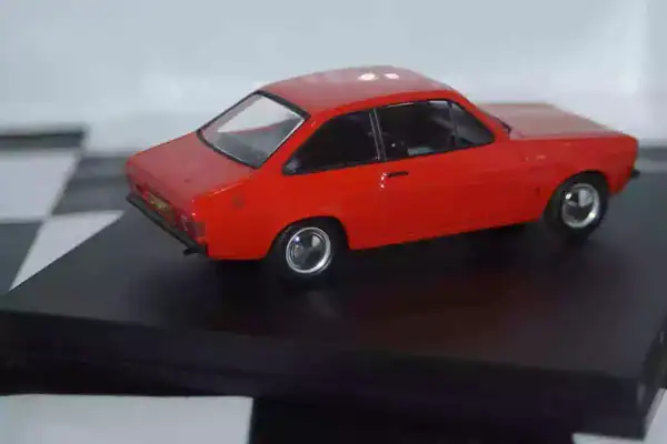 Trofeu ford escort mk2 1100 popular sunset red 1:43rd 1001r