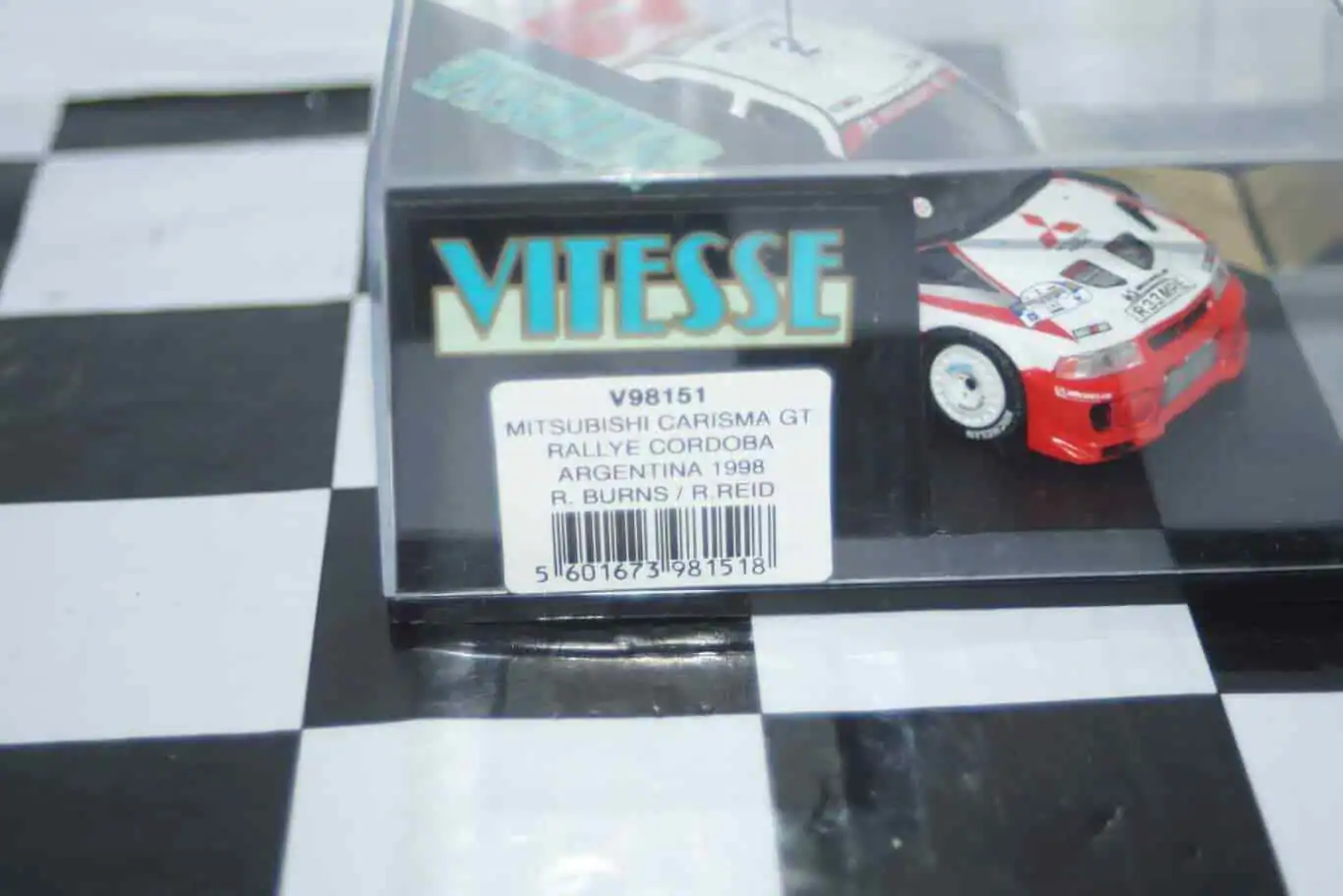 Vitesse skid mitsubishi carisma gt argentina rally #2 1998 r.burns v98151