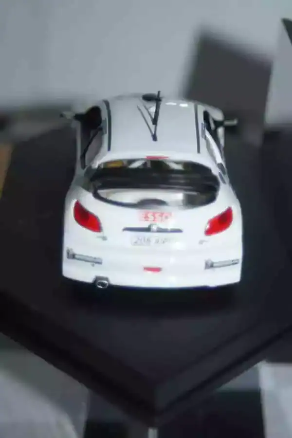 Vitesse skid peugeot 206 wrc test car #99 1999 skm104