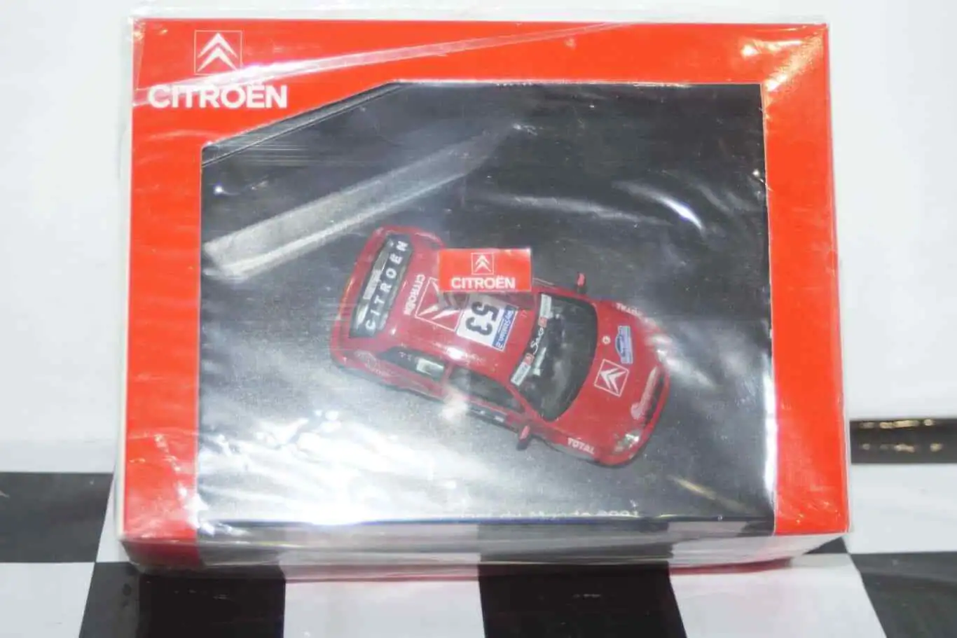 Norev citroen saxo world championship 2001 #53  s.loeb 1:43rd