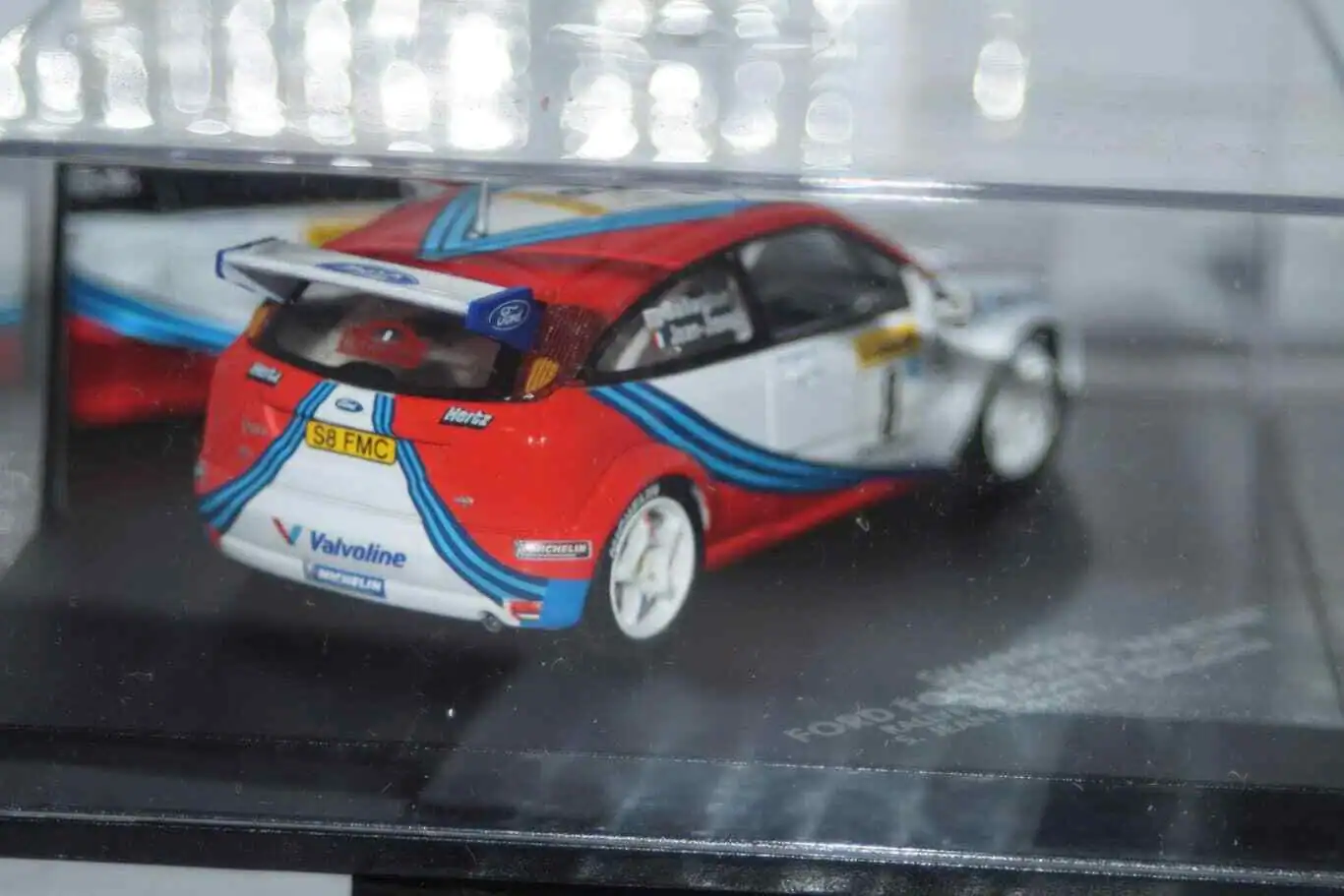 Vitesse / skid ford focus wrc 'martini' #8 rally monte carlo 1999 1:43 skm99035
