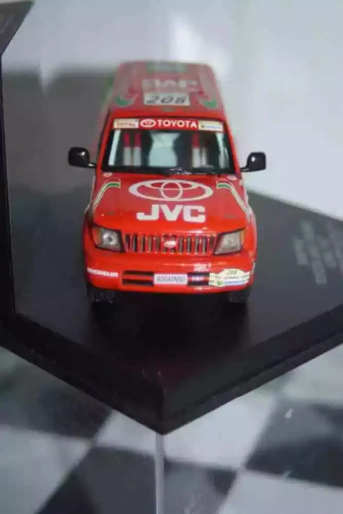 Vitesse skid toyota land cruiser rally granada dakar #208 1998 j.m servia skm99067