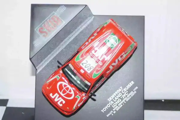 Vitesse skid toyota land cruiser rally granada dakar #208 1998 j.m servia skm99067