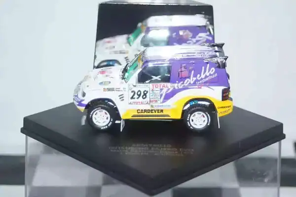 Vitesse skid mitsubishi pajero evo rally granada dakar #298 1999 j.boxoen skm99040
