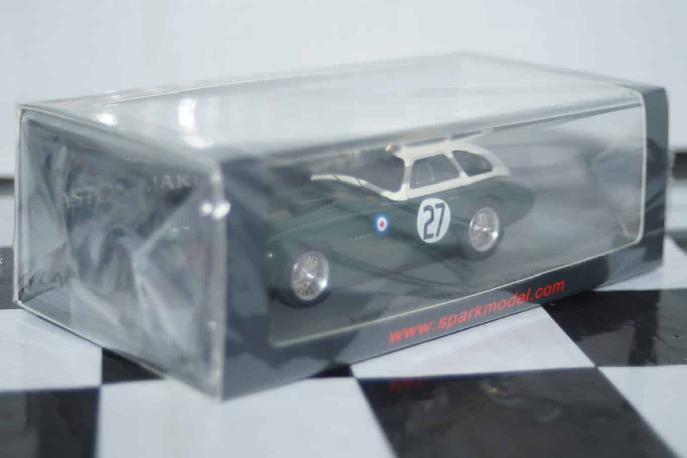 Spark aston martin db3 24h le mans 1952 #27 r.parnell 1:43 ref s2434
