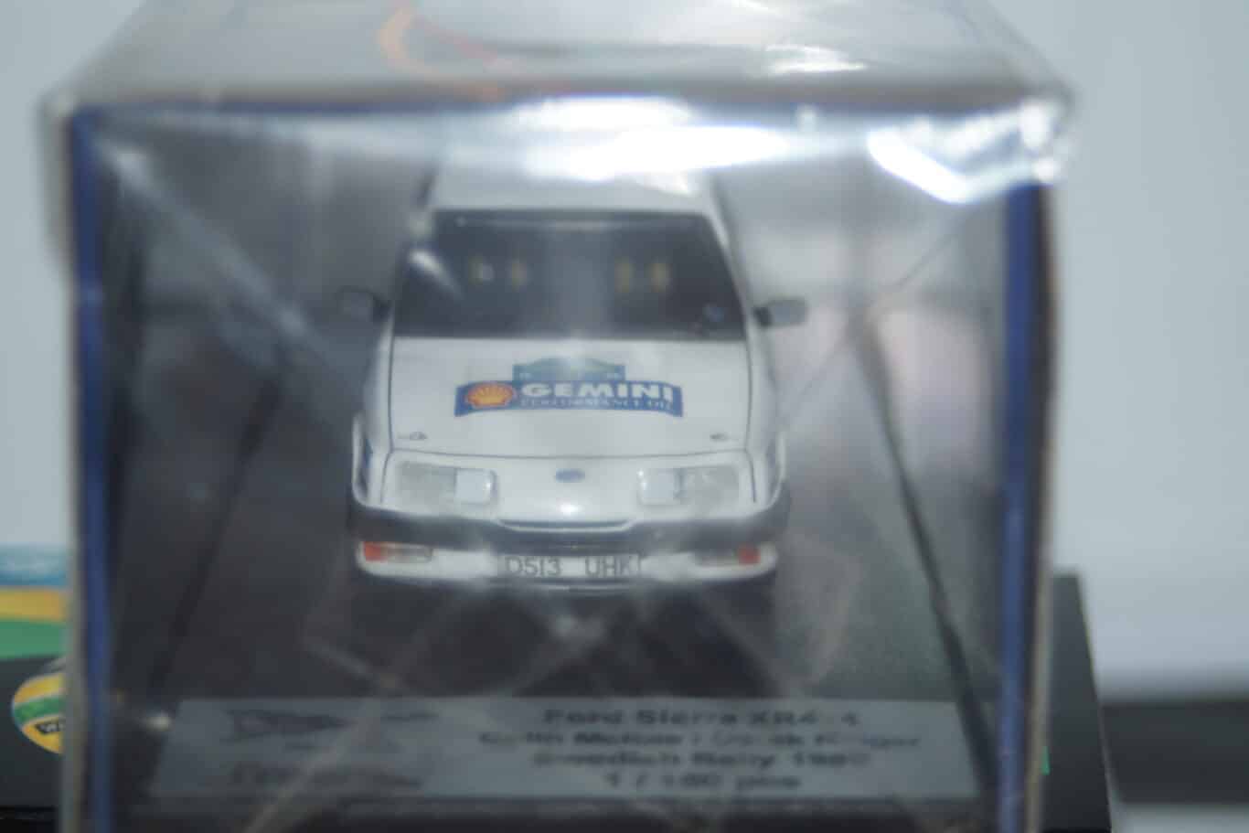 Ford sierra xr4x4 swedish rally 1989 colin mcrae 1:43rd scale rr.se 14 trofeu