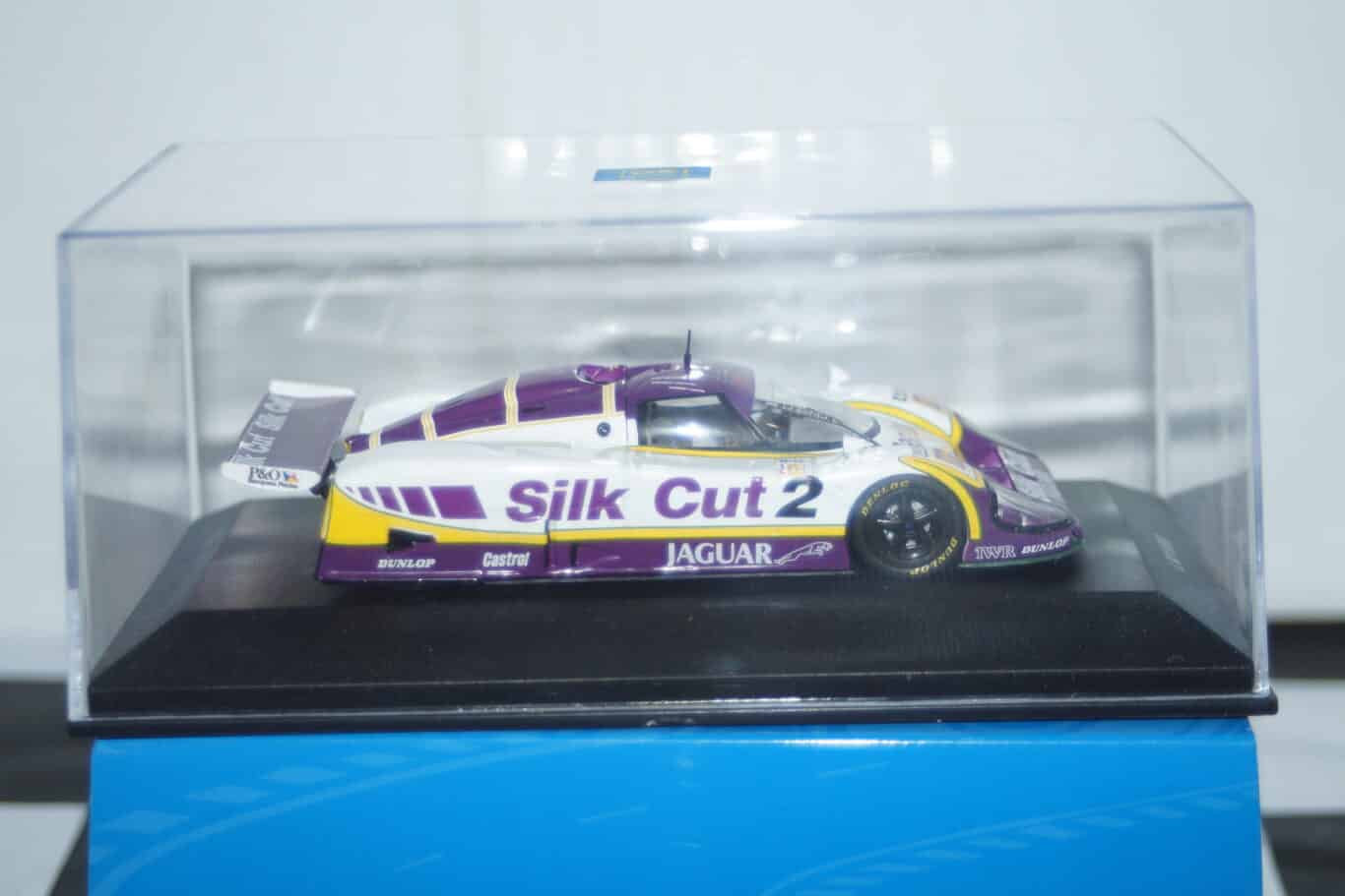 Ixo jaguar xjr-9 #2 le mans winner 1988 diecast 1:43 lm1988